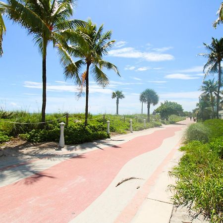 Castle 828 Oceanfront View With Balcony, Pool, Tennis, Beach Access And Free Parking! Miami Beach Esterno foto